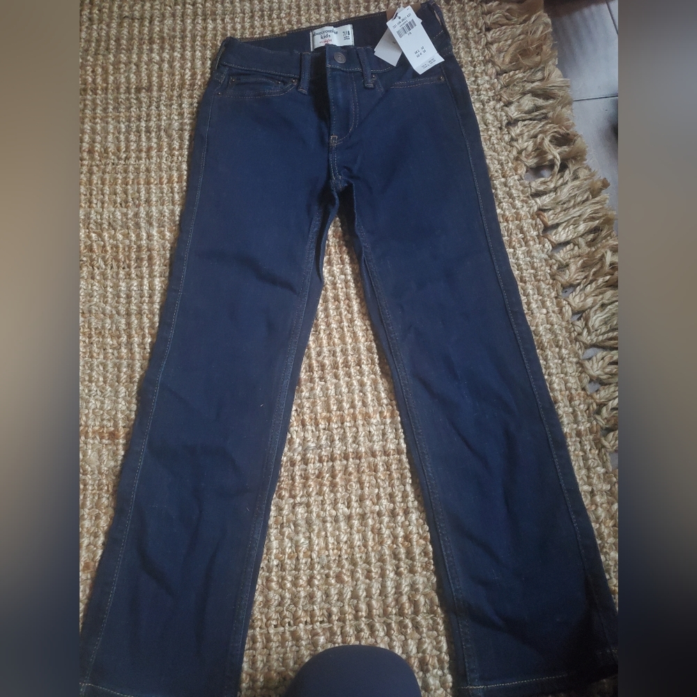 Abercombie &Fitch kids jeans size 7-8 boys dark navy blue wash straight …